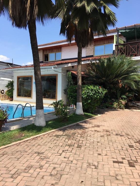 Laparadiseinn Άκρα Εξωτερικό φωτογραφία