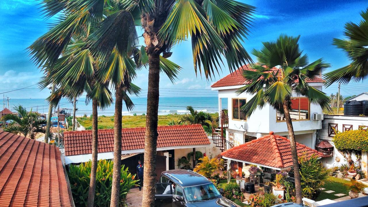 Laparadiseinn Άκρα Εξωτερικό φωτογραφία